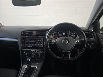 Volkswagen e-Golf e-Golf
