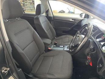 Volkswagen e-Golf e-Golf