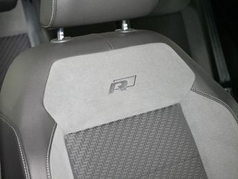 Volkswagen T-Roc TSI EVO R-Line