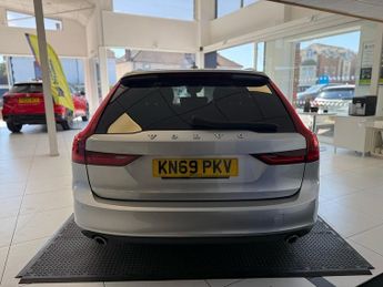Volvo V90 2.0 D4 Momentum Plus Estate 5dr Diesel Auto Euro 6 (s/s) (190 ps