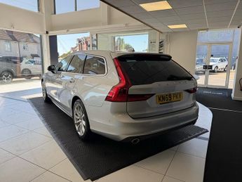 Volvo V90 2.0 D4 Momentum Plus Estate 5dr Diesel Auto Euro 6 (s/s) (190 ps