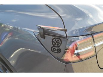Tesla Model 3 Long Range