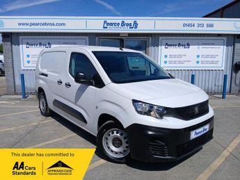 Peugeot Partner BlueHDi 950 Professional Premium +