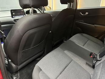 Hyundai KONA Premium