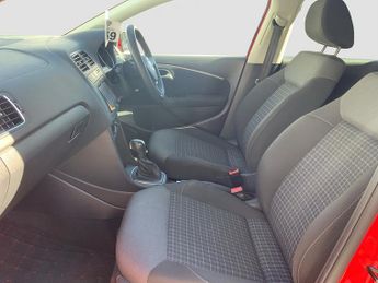 Volkswagen Polo 	TSI TrendLine