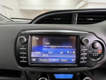 Toyota Yaris VVT-h Icon