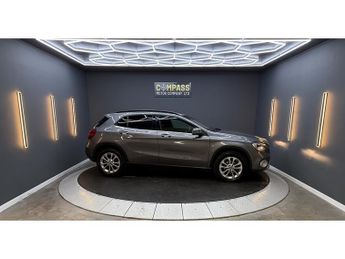 Mercedes-Benz GLA 2.1 GLA200d SE (Executive) SUV 5dr Diesel 7G-DCT Euro 6 (s/s) (1