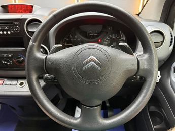Citroen Berlingo 1.6 e-HDi Airdream XTR Multispace MPV 5dr Diesel EGS6 Euro 5 (s/