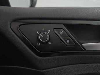 Volkswagen Golf TSI BlueMotion Tech R