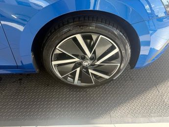 Skoda Octavia 1.4 TSI iV 13kWh SE L Estate 5dr Petrol Plug-in Hybrid DSG Euro 