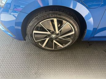 Skoda Octavia 1.4 TSI iV 13kWh SE L Estate 5dr Petrol Plug-in Hybrid DSG Euro 