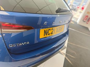 Skoda Octavia 1.4 TSI iV 13kWh SE L Estate 5dr Petrol Plug-in Hybrid DSG Euro 