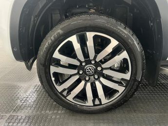 Volkswagen Amarok 3.0 TDI V6 Aventura Pickup Double Cab 4dr Diesel Auto 4Motion Eu