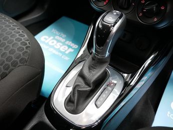 Vauxhall Corsa i ecoTEC SE Nav