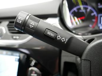 Vauxhall Corsa i ecoTEC SE Nav