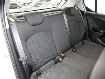 Vauxhall Corsa i ecoTEC SE Nav