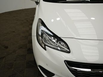 Vauxhall Corsa i ecoTEC SE Nav