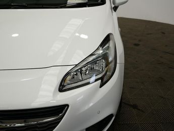 Vauxhall Corsa i ecoTEC SE Nav