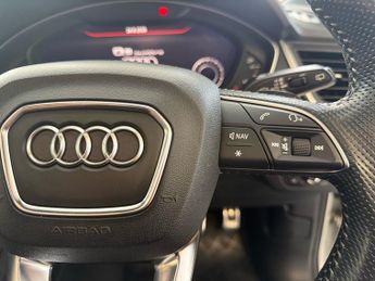 Audi Q5 2.0 TDI 40 S line SUV 5dr Diesel S Tronic quattro Euro 6 (s/s) (