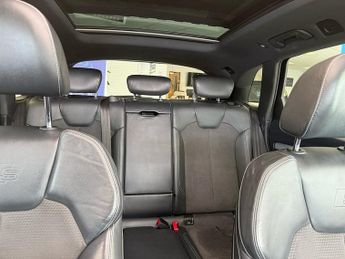 Audi Q5 2.0 TDI 40 S line SUV 5dr Diesel S Tronic quattro Euro 6 (s/s) (