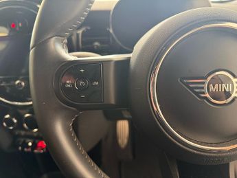 MINI Hatch 1.5 Cooper Sport Hatchback 5dr Petrol Steptronic Euro 6 (s/s) (1