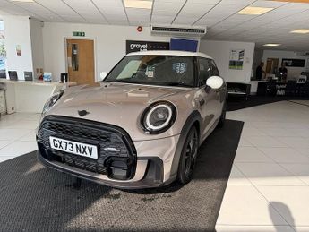 MINI Hatch 1.5 Cooper Sport Hatchback 5dr Petrol Steptronic Euro 6 (s/s) (1