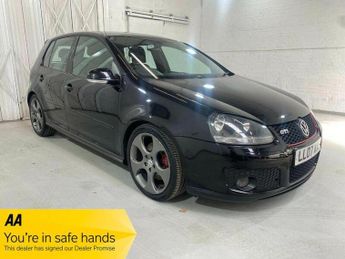 Volkswagen Golf GTi 2.0 TFSI GTI Hatchback 5dr Petrol DSG (188 g/km, 198 bhp)