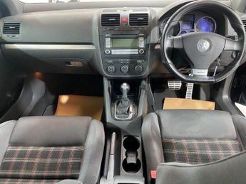 Volkswagen Golf 2.0 TFSI GTI Hatchback 5dr Petrol DSG (188 g/km, 198 bhp)