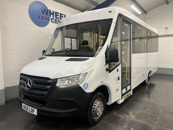 Mercedes Sprinter TREKA 5T 16 SEAT WHEELCHAIR BUS
