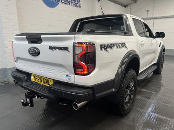 Ford Ranger 3.0T V6 EcoBoost Raptor Pickup Double Cab 4dr Petrol Auto 4WD Eu