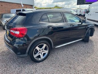 Mercedes-Benz GLA GLA200d AMG Line