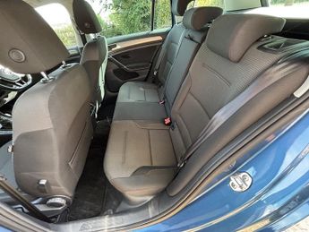 Volkswagen Golf S Tsi Bluemotion Technology Dsg