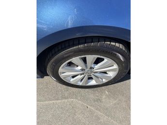 Volkswagen Golf S Tsi Bluemotion Technology Dsg