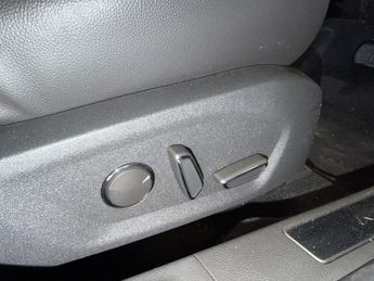 Ford Mondeo T EcoBoost Titanium
