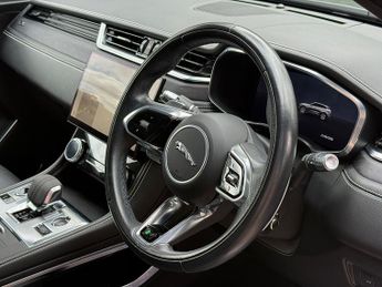 Jaguar F-PACE D200 MHEV R-Dynamic HSE