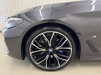 BMW 5 Series 2.0 520i MHT M Sport Steptronic Euro 6 (s/s) 4dr