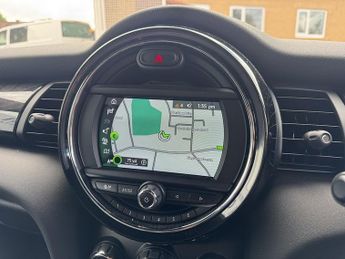 MINI Hatch 2.0 Cooper S Exclusive Steptronic Euro 6 (s/s) 5dr