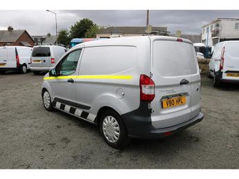 Ford Transit Courier Base Tdci
