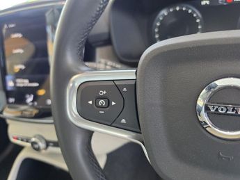 Volvo XC40 h T5 Twin Engine Inscription