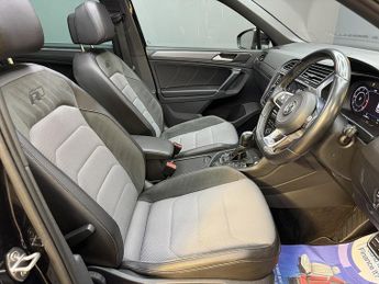 Volkswagen Tiguan 2.0 TDI R-Line SUV 5dr Diesel DSG 4Motion Euro 6 (s/s) (150 ps)