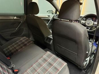 Volkswagen Golf 2.0 TSI GPF GTI Performance Hatchback 5dr Petrol DSG Euro 6 (s/s