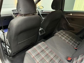 Volkswagen Golf 2.0 TSI GPF GTI Performance Hatchback 5dr Petrol DSG Euro 6 (s/s