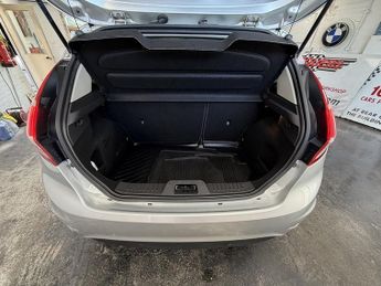 Ford Fiesta T EcoBoost Titanium