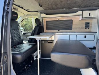 Volkswagen Transporter T6 T30 150 DSG SWB Highline