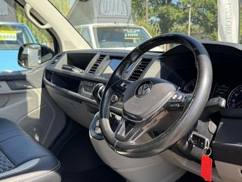 Volkswagen Transporter T6 T30 150 DSG SWB Highline