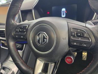 MG MG HS 1.5 T-GDI Exclusive SUV 5dr Petrol DCT Euro 6 (s/s) (162 ps)