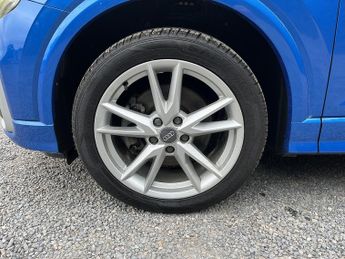Audi Q2 Tfsi S Line Edition 1