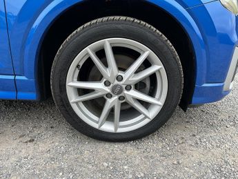 Audi Q2 Tfsi S Line Edition 1