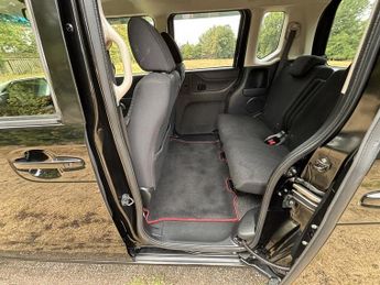 Honda N-Box G Turbo Package