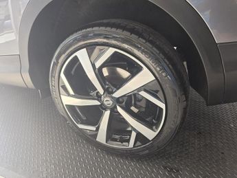 Nissan Qashqai 1.3 DIG-T Tekna SUV 5dr Petrol DCT Auto Euro 6 (s/s) (160 ps)